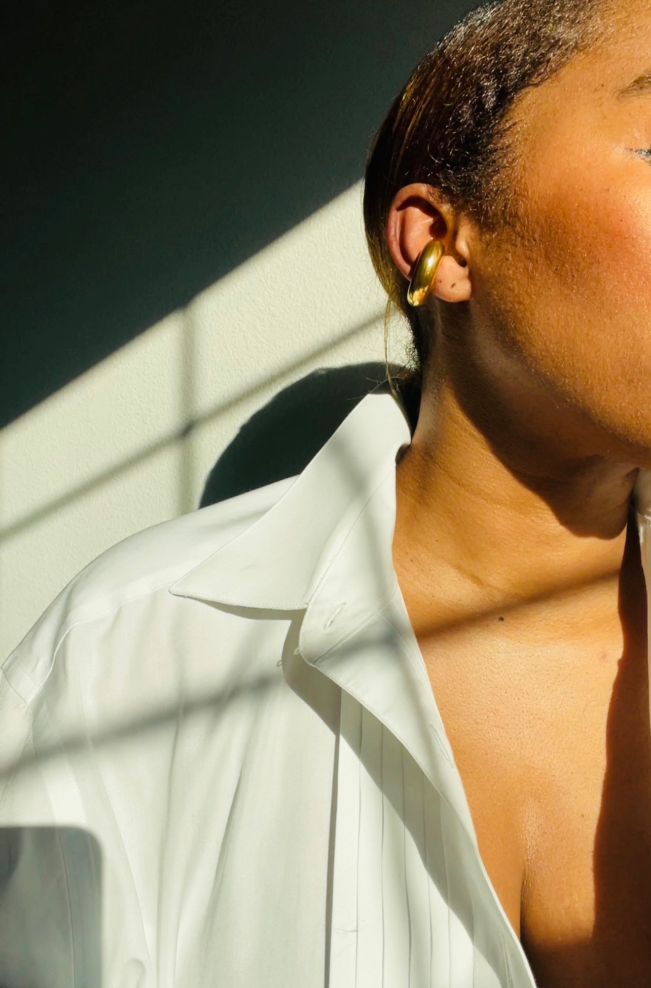 MYAN EAR CUFF