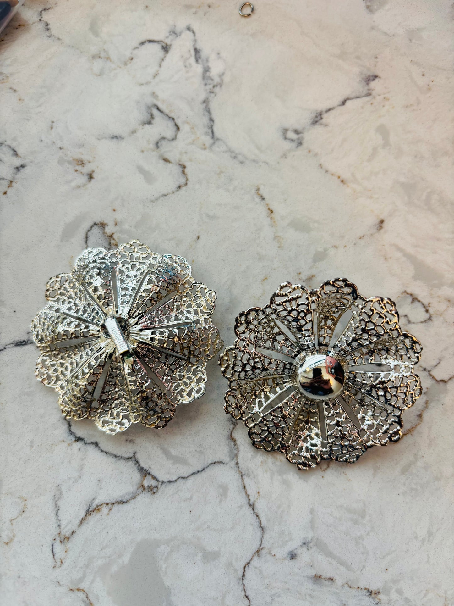 SILVER FILIGREE FLOWER CLIP-ON EARRINGS