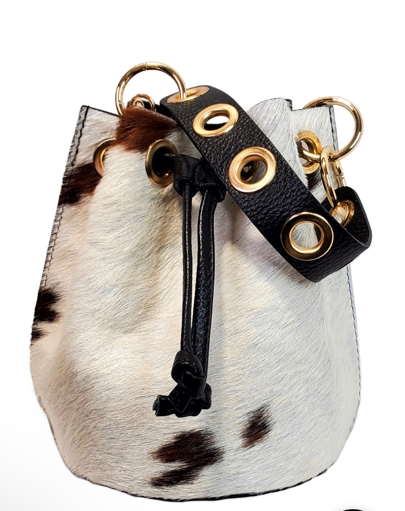 MEAGEN BUCKET BAG