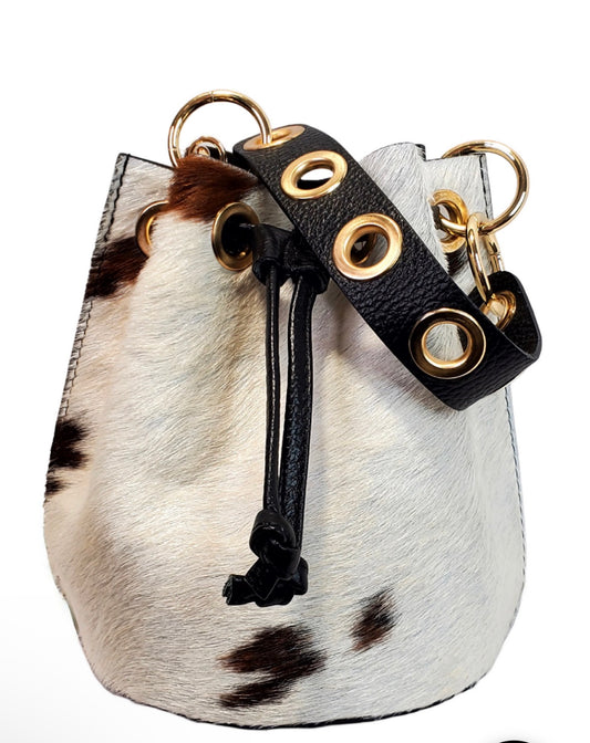 MEAGEN BUCKET BAG