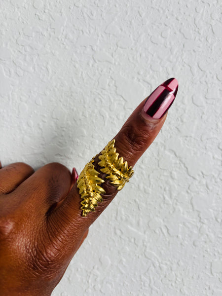 SALMA LEAF WRAP RING